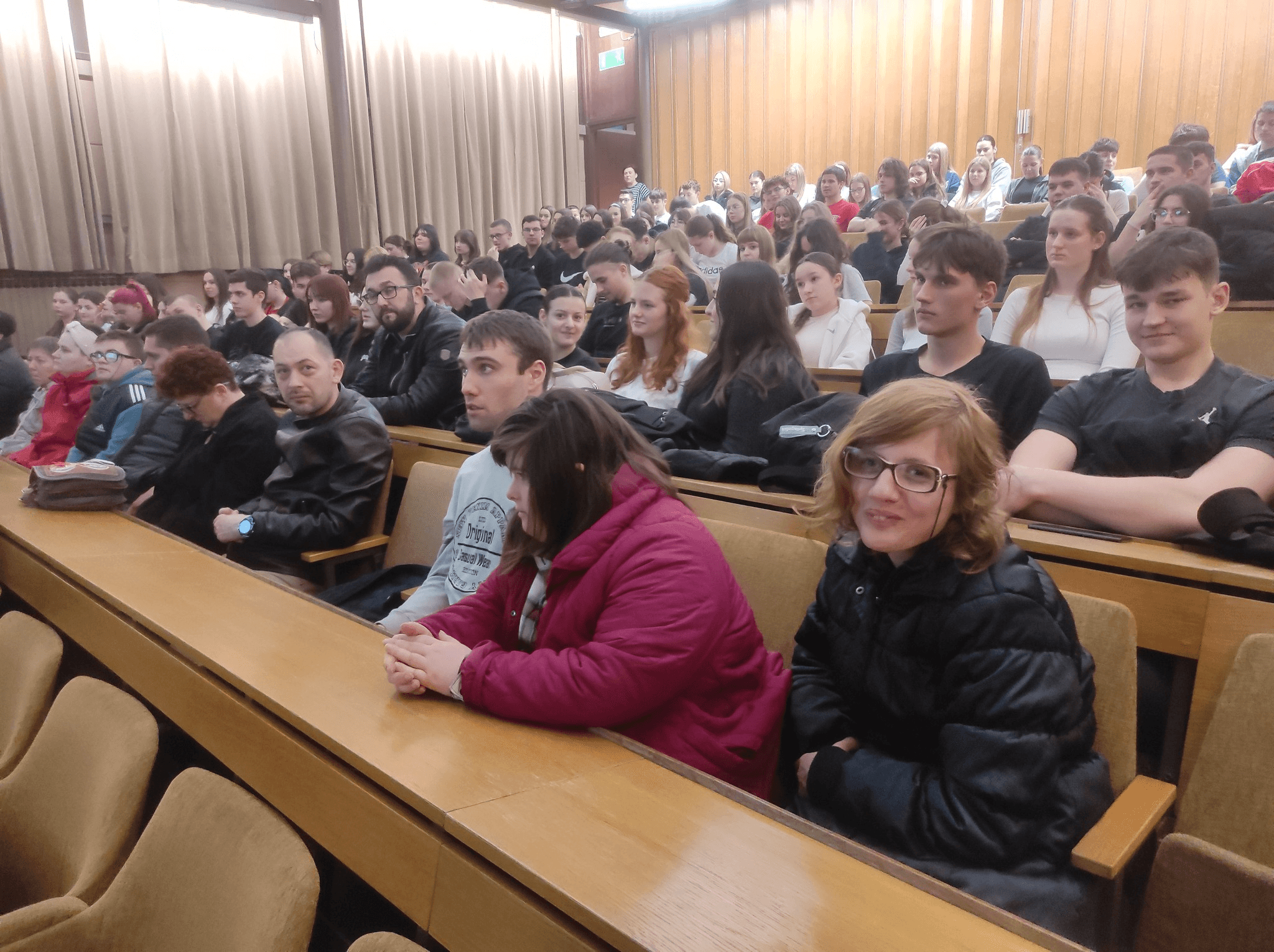 Volontiranjem ruše granice - Inspirativna edukacija u Srednjoj školi Našice