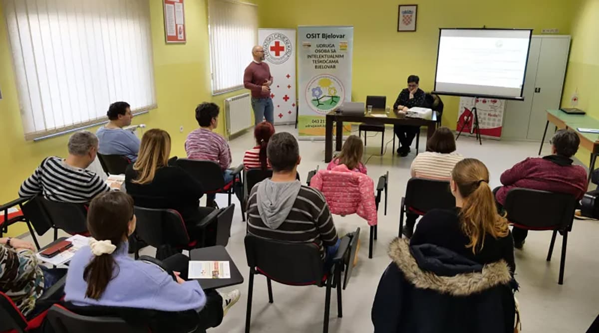 II. okrugli stol u sklopu projekta “Ne tražimo sažaljenje, tražimo priliku“