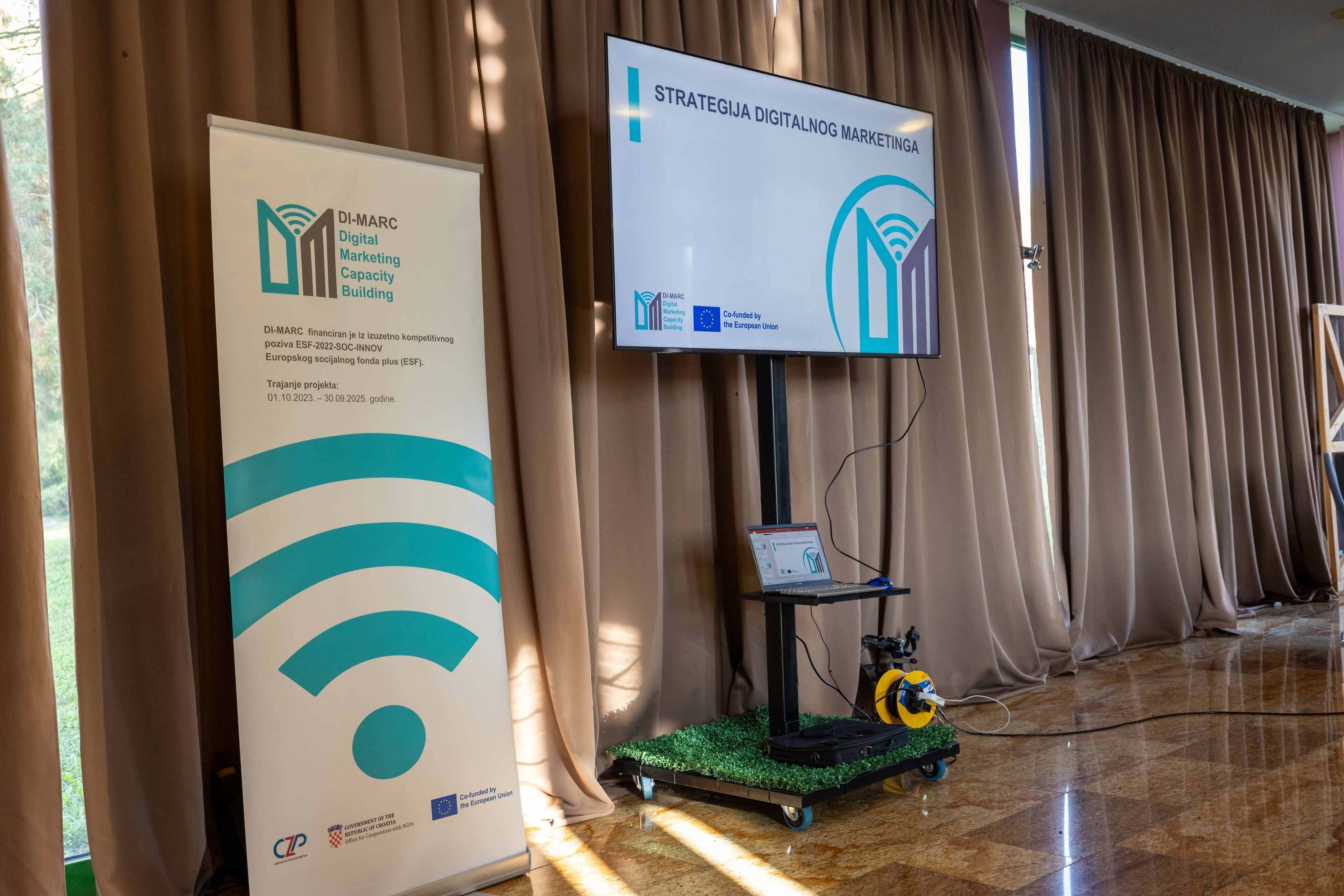 Edukacije u području strategije digitalnog marketinga u Osijeku - projekt DI-MARC - slika 1