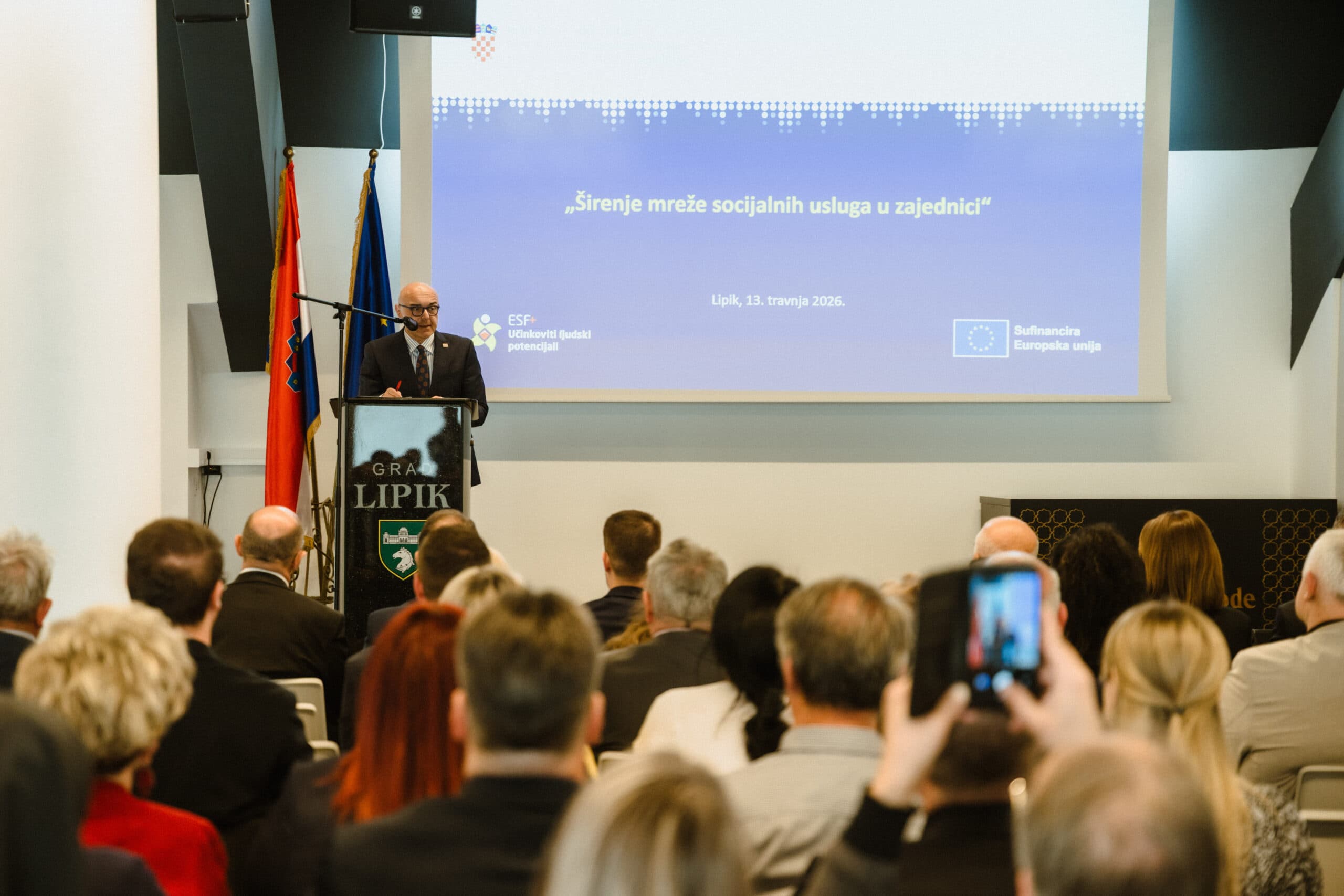 Potpisan ugovor za novi projekt - „Prostor mogućnosti SF.3.4.11.04.0085