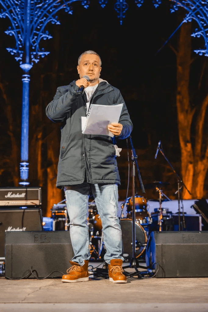 U nedjelju je održan dobrotvorni koncertu “Suncem povezani - slika 20