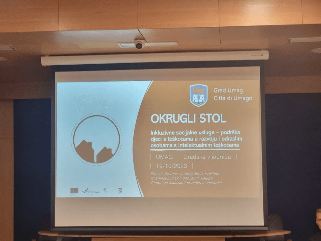 U Umagu održan okrugli stol na temu Inkluzivne socijalne usluge-podrška djeci s teškoćama u razvoju i odraslim osobama s intelektualnim teškoćama - slika 3