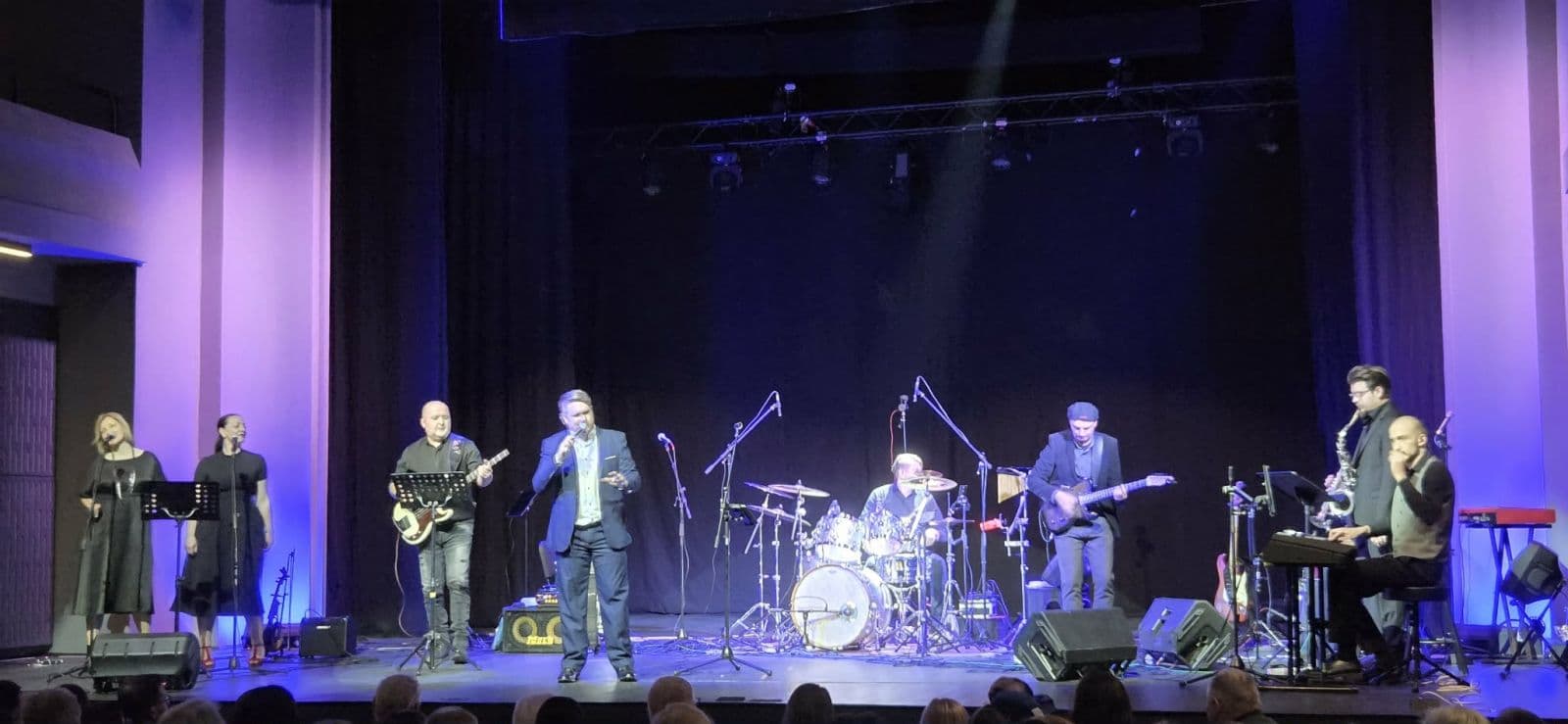 BJELOVAR POKAZAO VELIKO SRCE: Humanitarni koncert za Patrika Goršu ispunio Dom kulture do posljednjeg mjesta - slika 2