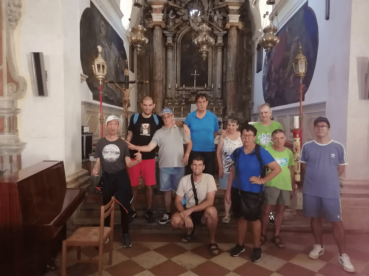 Izlet korisnika udruge Zvono na Zlarin - Važnost druženja i aktivnosti za osobe s intelektualnim teškoćama - slika 13