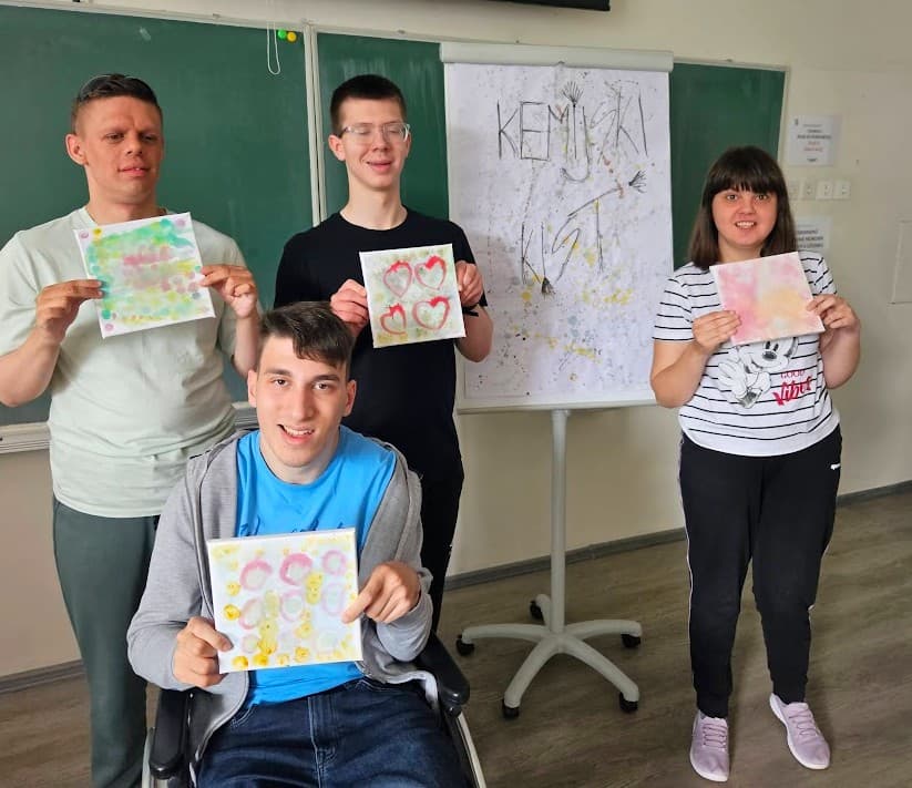 Svoj dan je prošle srijede (30. travnja) obilježila Srednja Škola Koprivnica pa je to bio povod za terensku aktivnost - slika 2