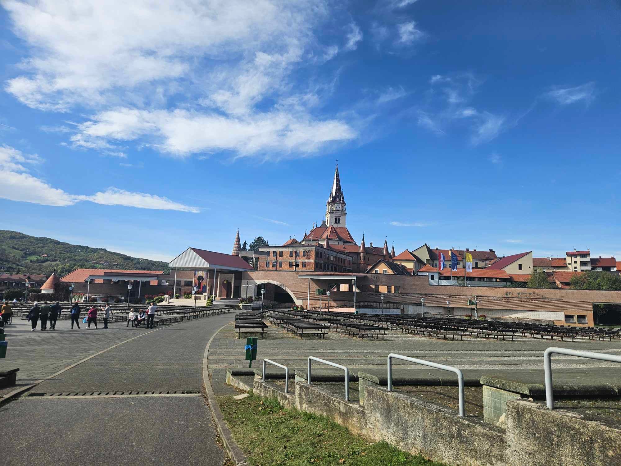 Tradicionalno hodočašće na Mariju Bistricu okupilo udruge iz Đurđevca, Križevaca i Daruvara - slika 4