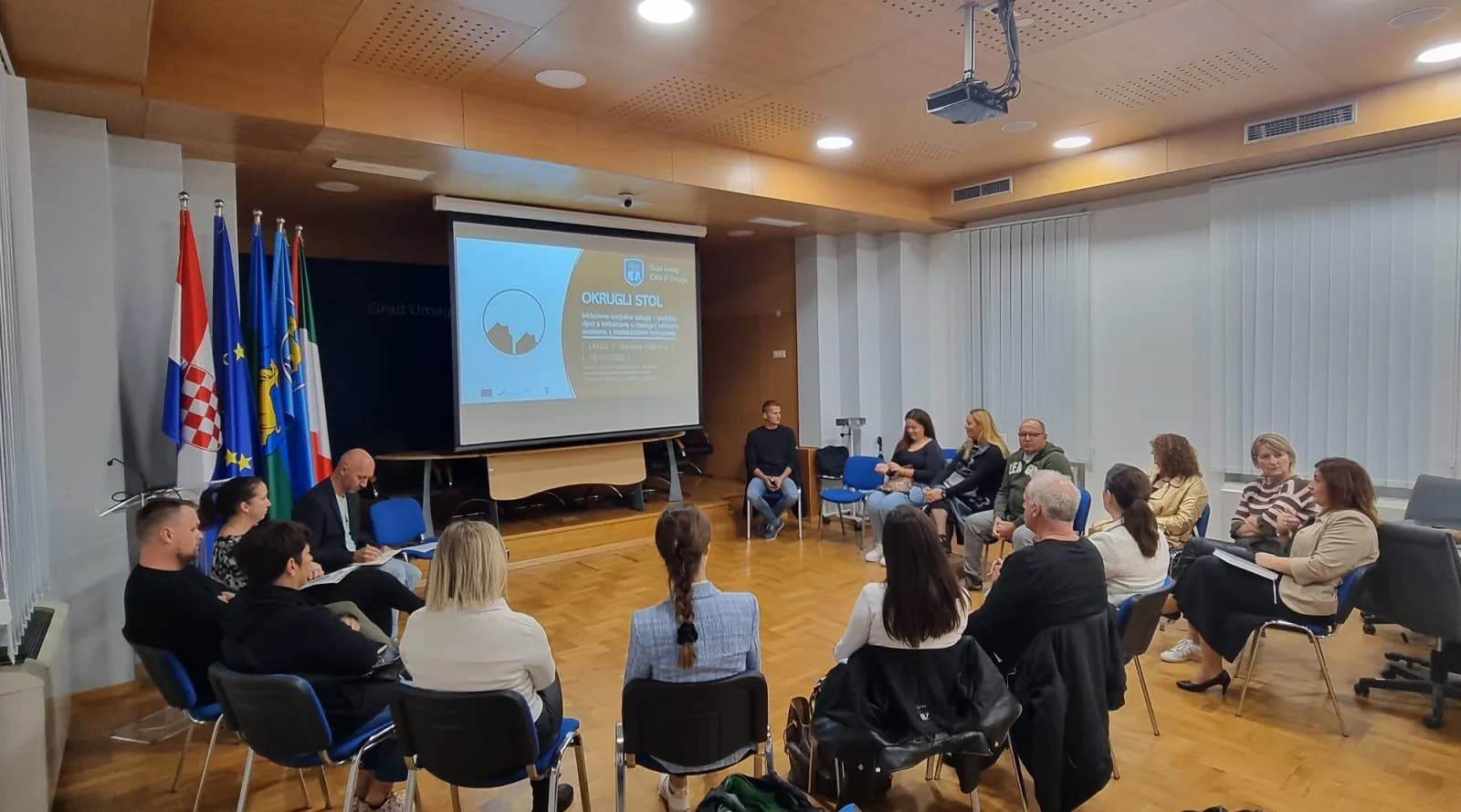 U Umagu održan okrugli stol na temu Inkluzivne socijalne usluge-podrška djeci s teškoćama u razvoju i odraslim osobama s intelektualnim teškoćama