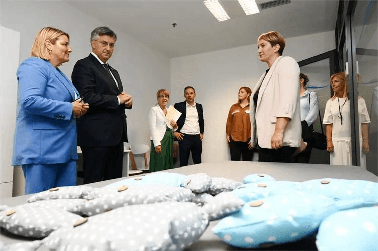 Predsjednik Vlade RH Andrej Plenković i ministar Marin Piletić na Braču otvorili novu organizacijsku jedinicu COO „Juraj Bonači“ Split - slika 6