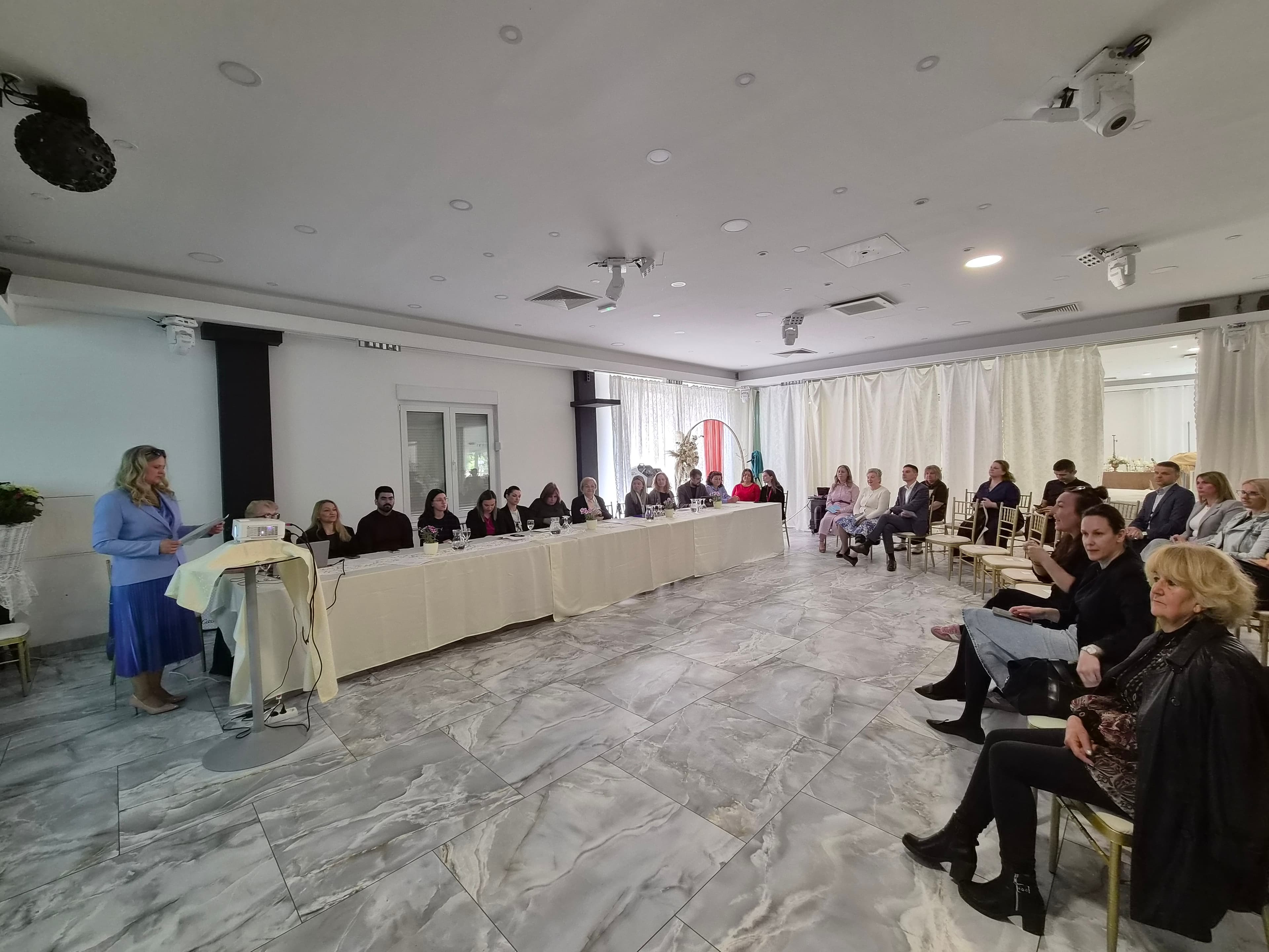 Regionalni susret u Slatini okupio saveze osoba s invaliditetom i lokalne zajednice