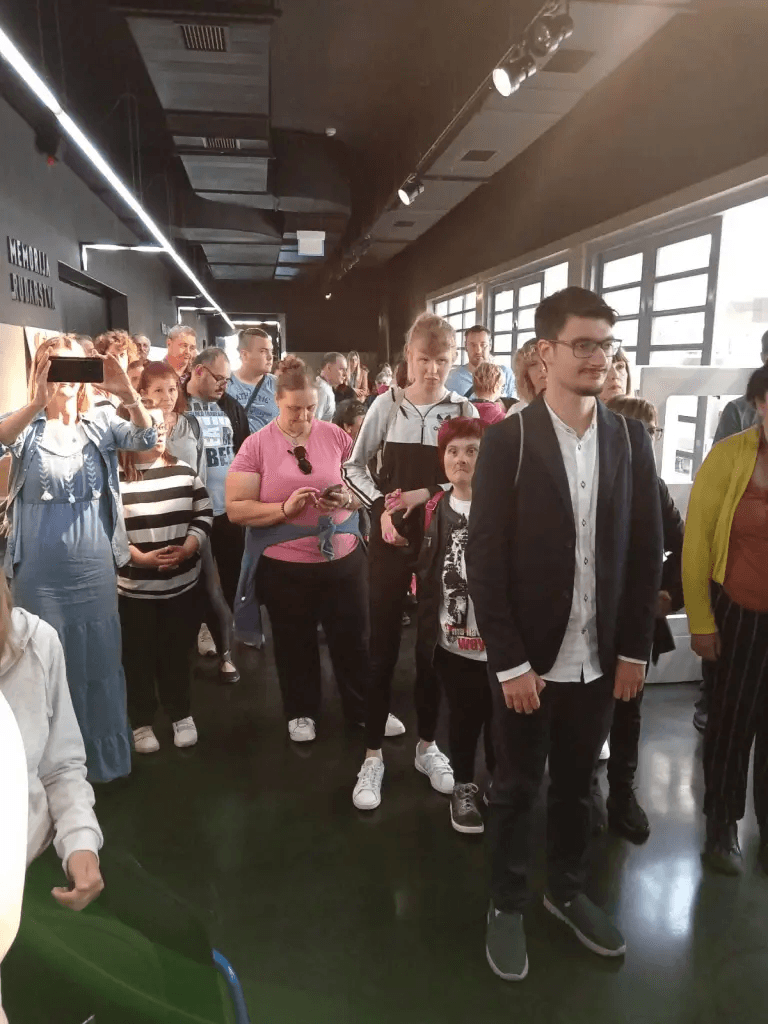 Izložba od recikliranih materijala Centra za inkluziju Labin - slika 16