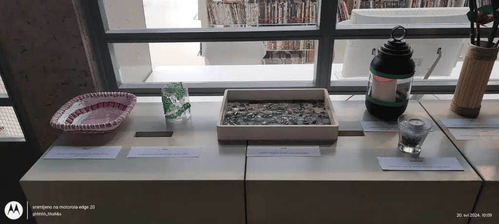 Izložba od recikliranih materijala Centra za inkluziju Labin - slika 11