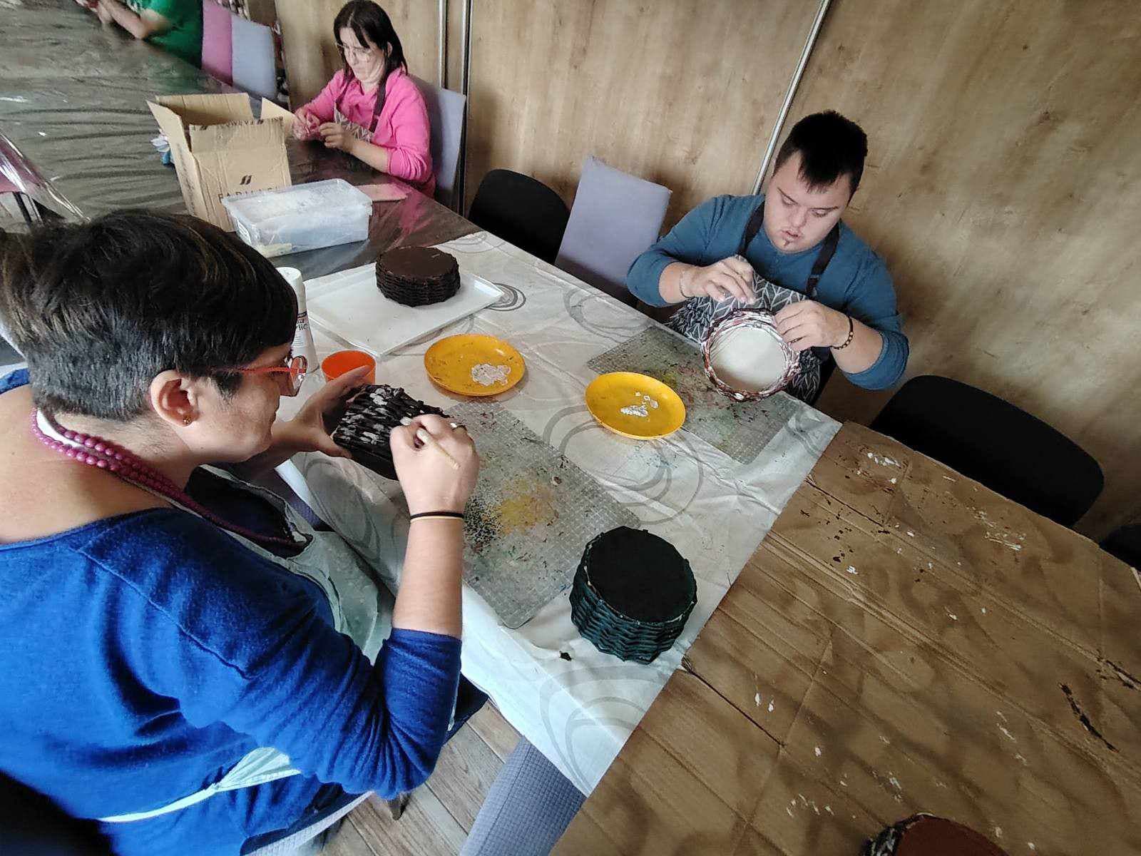 Udruga Maslačak organizira prodaju adventskih vijenaca i aranžmana - slika 2