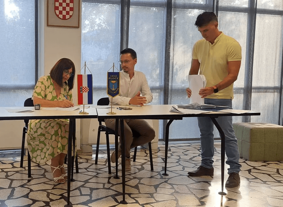 Nastavlja se hvalevrijedan program „Radost za Radosne u Pločama“: „Podrška Grada nije izostala ni ove godine“ - slika 2