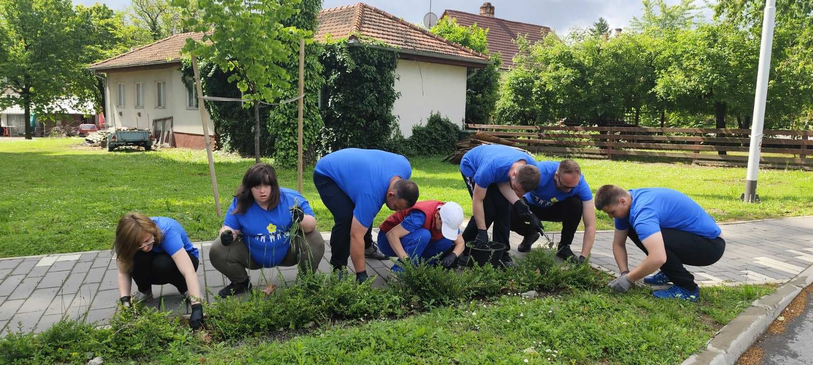 Održana volonterska akcija “Za ljepši okoliš” - slika 5