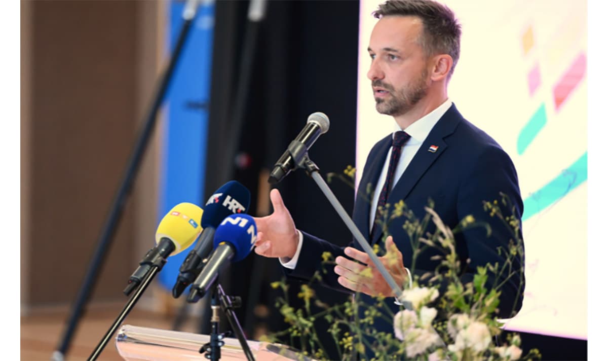 Predsjednik Vlade RH Andrej Plenković i ministar Marin Piletić na Braču otvorili novu organizacijsku jedinicu COO „Juraj Bonači“ Split