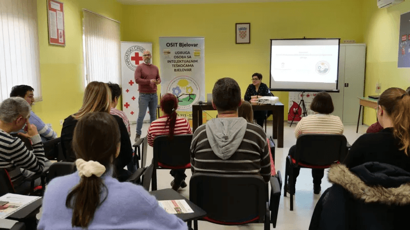 II. okrugli stol u sklopu projekta “Ne tražimo sažaljenje, tražimo priliku“ - slika 25