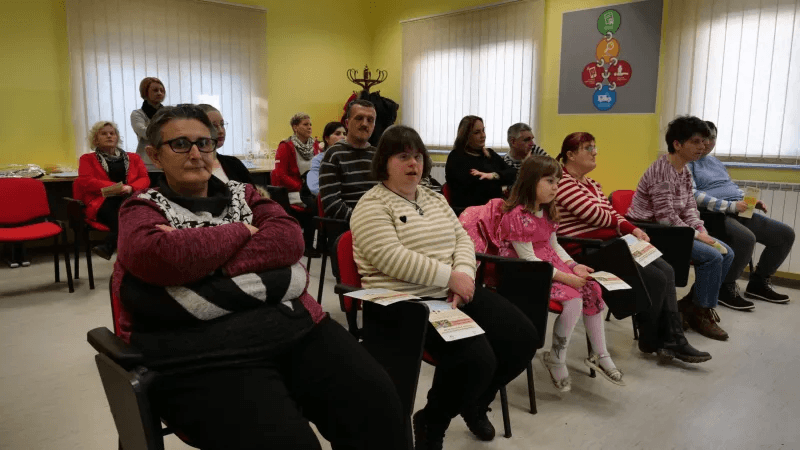 II. okrugli stol u sklopu projekta “Ne tražimo sažaljenje, tražimo priliku“ - slika 26