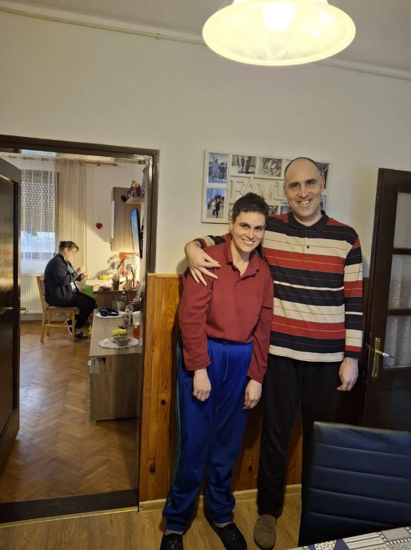 Ankica ima intelektualne teškoće i 18 godina živi u gradskom stanu u G. Polju: Za njih 7 to je jedini dom - slika 4
