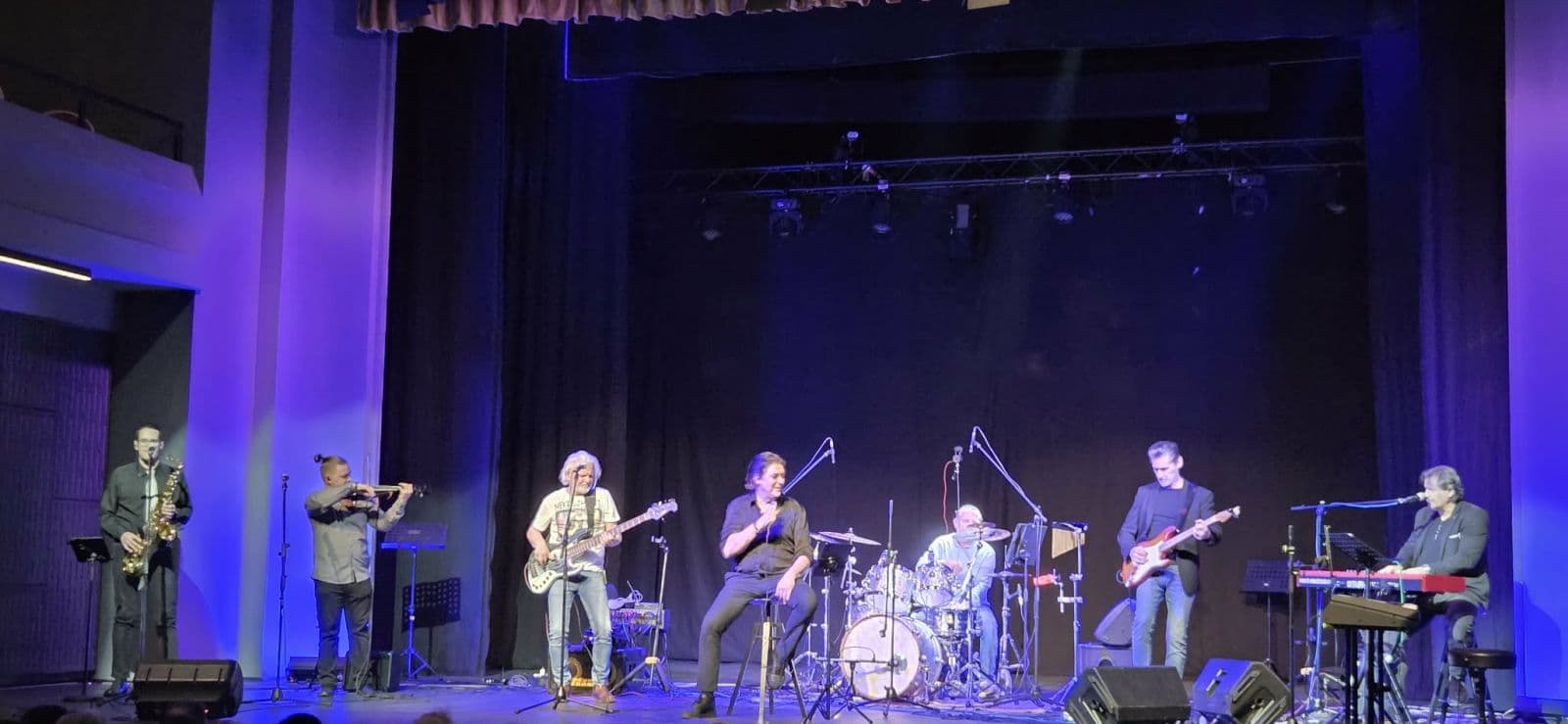 BJELOVAR POKAZAO VELIKO SRCE: Humanitarni koncert za Patrika Goršu ispunio Dom kulture do posljednjeg mjesta - slika 3