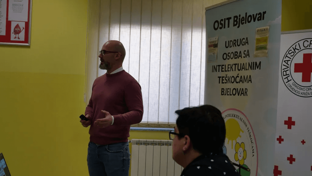 II. okrugli stol u sklopu projekta “Ne tražimo sažaljenje, tražimo priliku“ - slika 16
