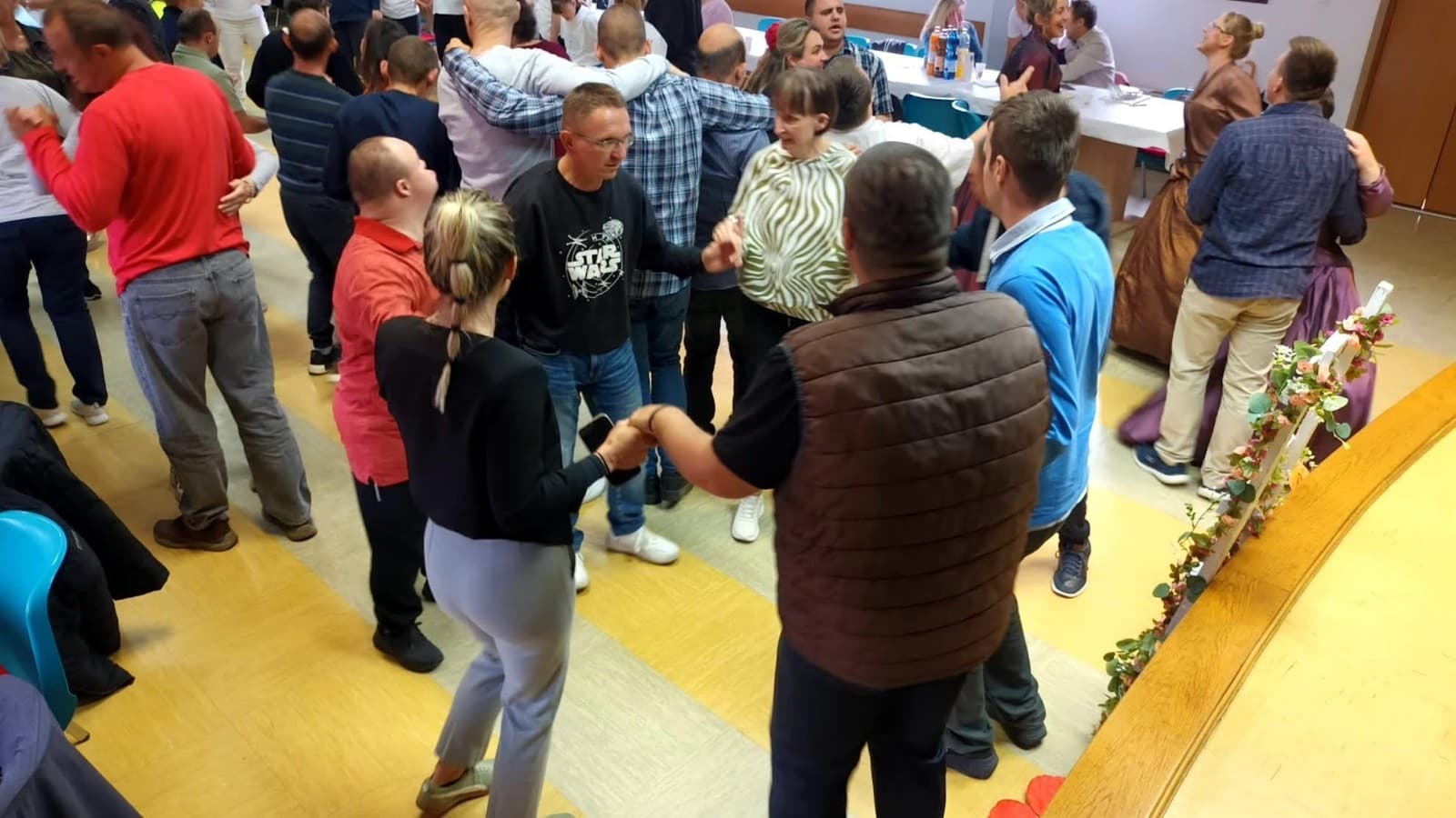 Tradicionalni susret udruga u Križevcima još jednom spojio prijateljstvo, podršku i zajedništvo - slika 9