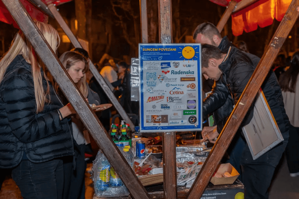 U nedjelju je održan dobrotvorni koncertu “Suncem povezani - slika 2
