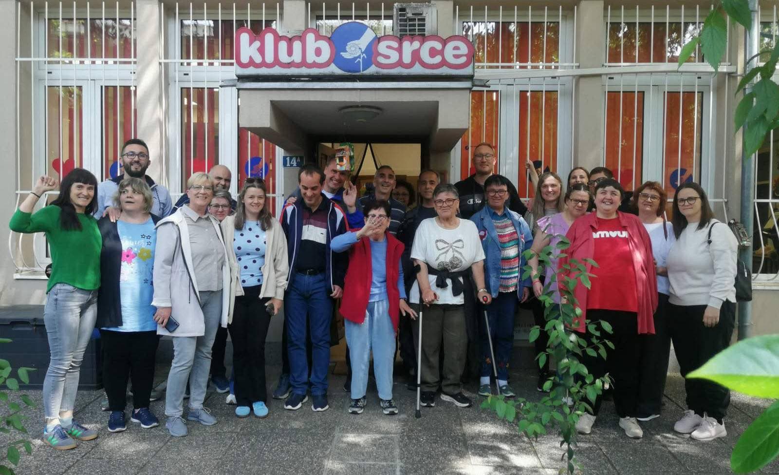 Razmjena iskustava kao temelj kvalitetne podrške: zašto su susreti roditelja, skrbnika i stručnjaka ključni u radu s osobama s intelektualnim teškoćama
