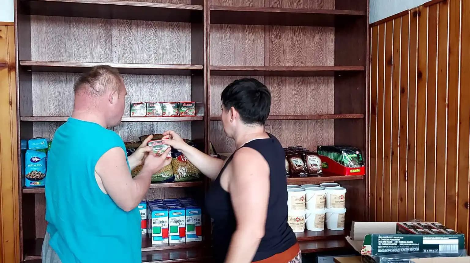 Članovi daruvarske Udruge „Korak dalje“ dug društvu vraćaju inkluzivnim volontiranjem - slika 4