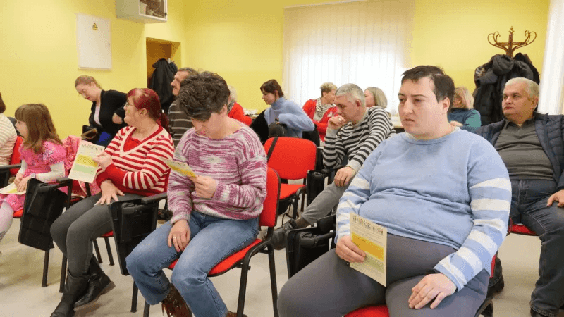II. okrugli stol u sklopu projekta “Ne tražimo sažaljenje, tražimo priliku“ - slika 21