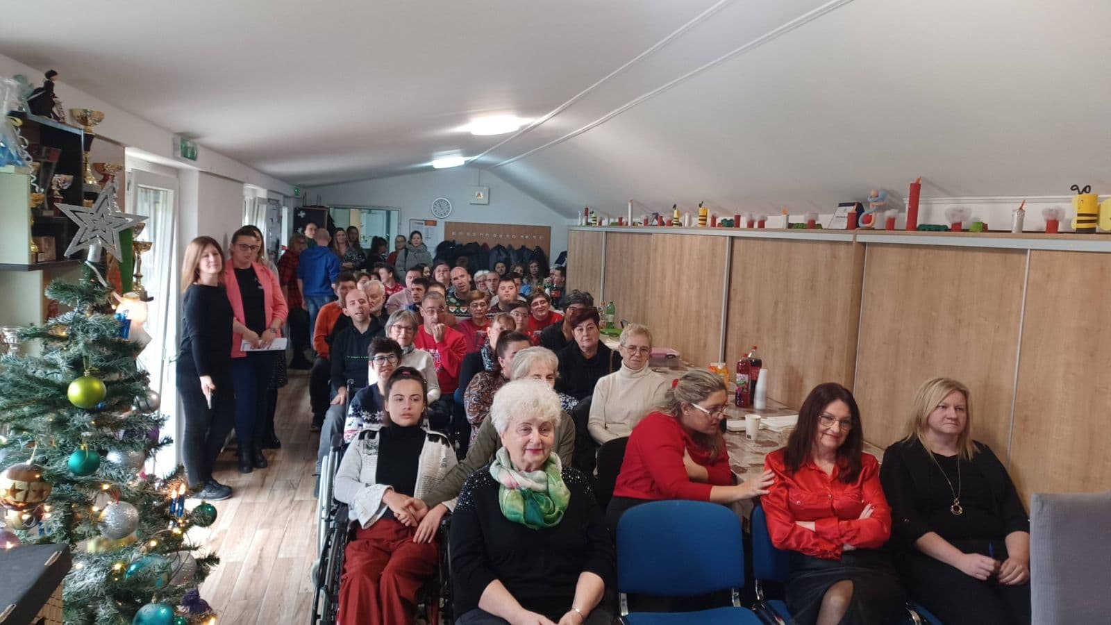 Udruga Maslačak Križevci održala redovnu godišnju Skupštinu uz prigodan blagdanski program
