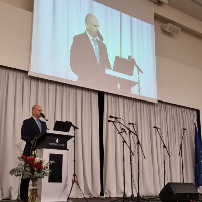 Digitalno doba i oblici skrbi u različitim kontekstima