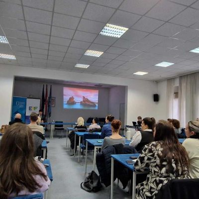 Moć online medija - edukacija o vidljivosti i viralnosti u borbi za uključivanje