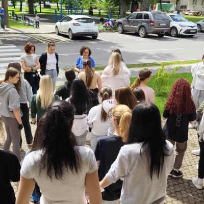Održana volonterska akcija “Za ljepši okoliš” 