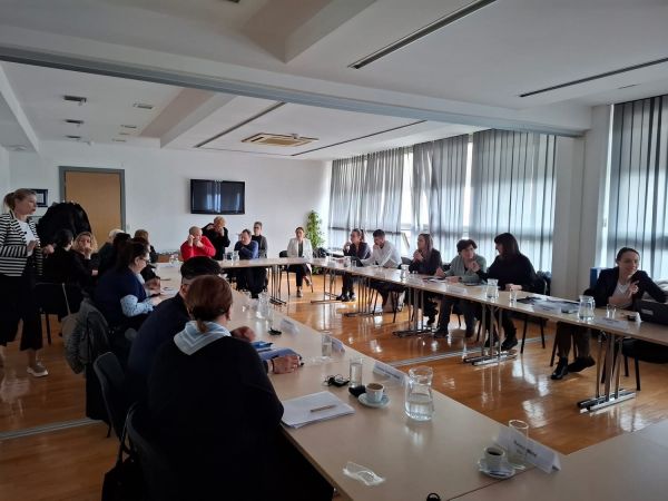 Predstavnici Hrvatskog saveza udruga osoba s intelektualnim teškoćama prisustvovali su sastanku projekta tehničke pomoći koji se provodi u suradnji s OECD-om