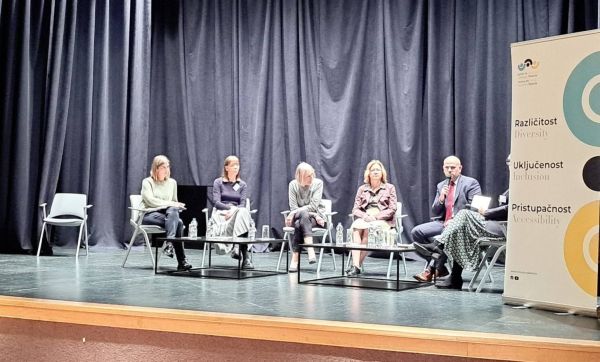 Stručnjaci u Vodicama raspravljali o unapređenju podrške osobama s invaliditetom